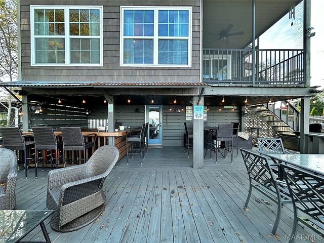 300 Point Road, Eclectic, AL 36024