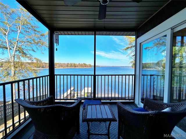 300 Point Road, Eclectic, AL 36024