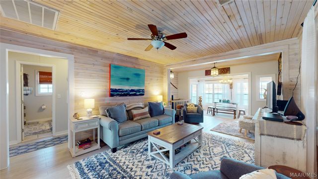 300 Point Road, Eclectic, AL 36024