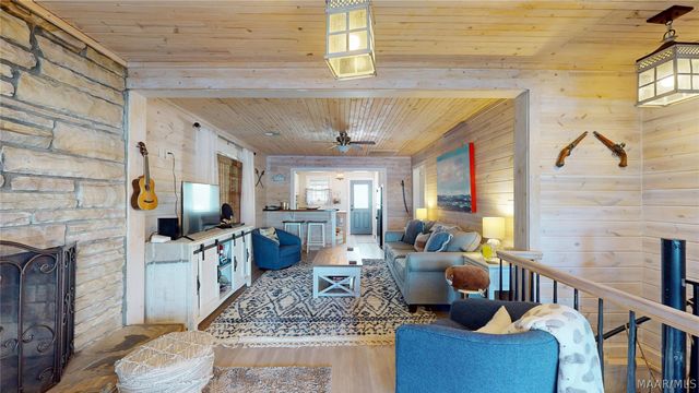 300 Point Road, Eclectic, AL 36024