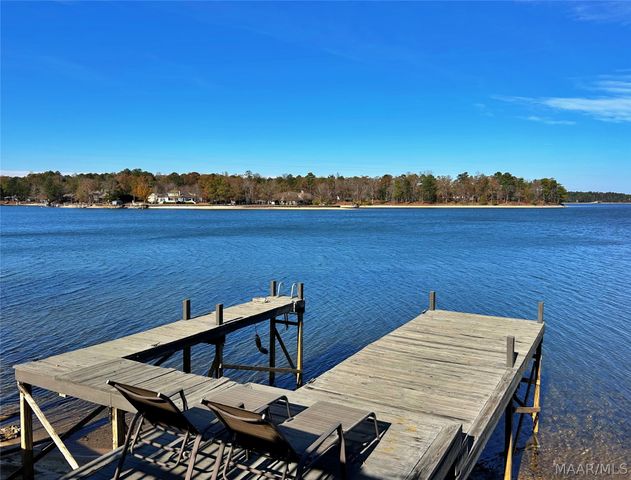 300 Point Road, Eclectic, AL 36024