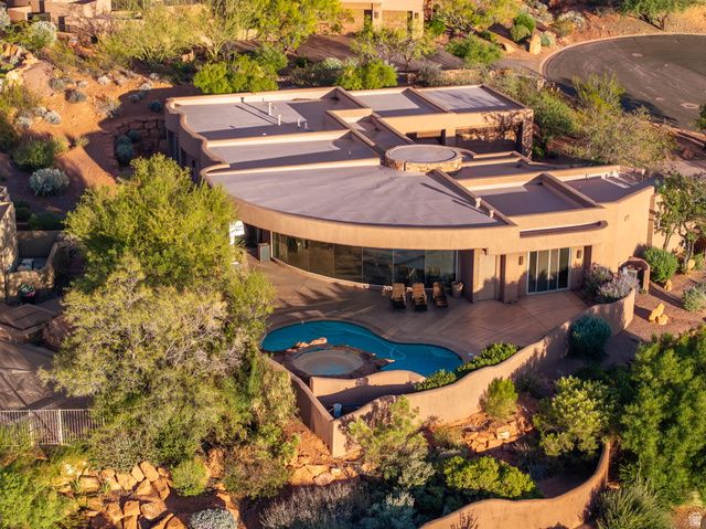 2226 W LOMAKI CIR, St. George, UT 84770