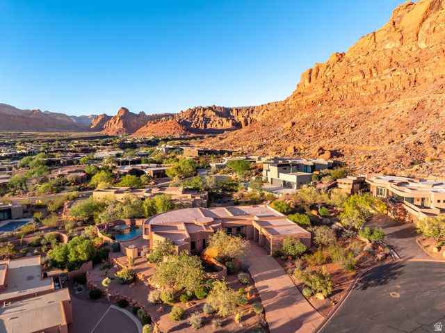 2226 W LOMAKI CIR, St. George, UT 84770