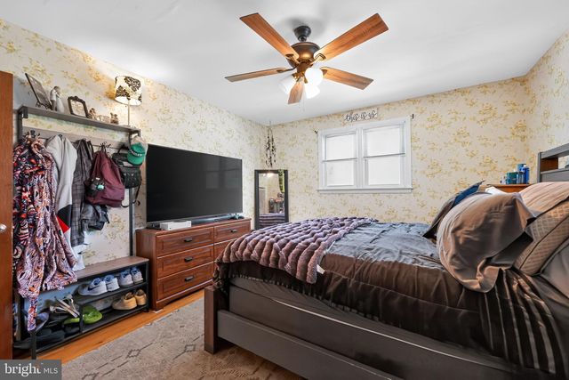 620 W 3RD AVE, Runnemede, NJ 08078