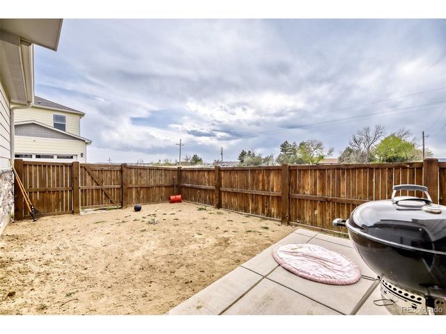 747 N Quatar St, Aurora, CO 80018