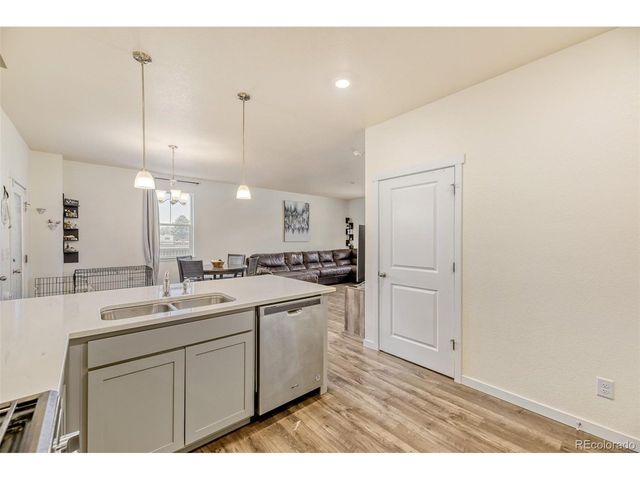 747 N Quatar St, Aurora, CO 80018