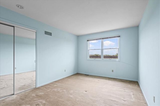 28035 W 89th Street, De Soto, KS 66018