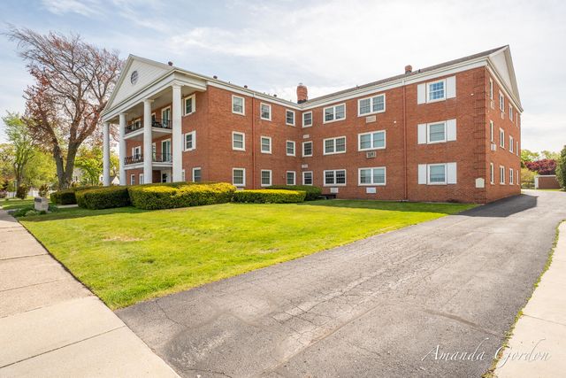 1249 Lakeshore Drive 139, Muskegon City, MI 49441