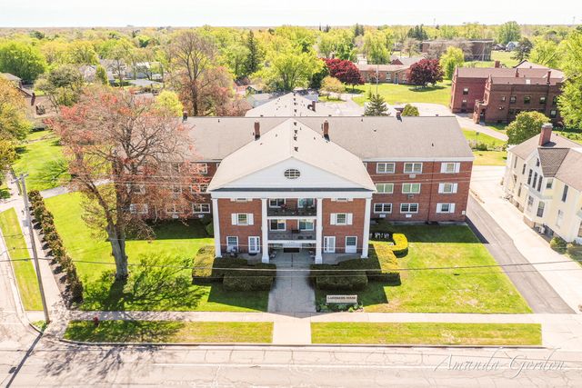 1249 Lakeshore Drive 139, Muskegon City, MI 49441
