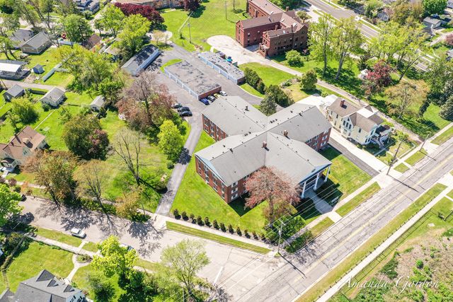 1249 Lakeshore Drive 139, Muskegon City, MI 49441