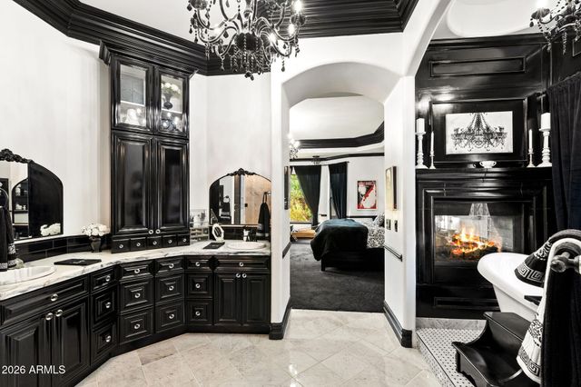 3446 E KNOLL Street, Mesa, AZ 85213