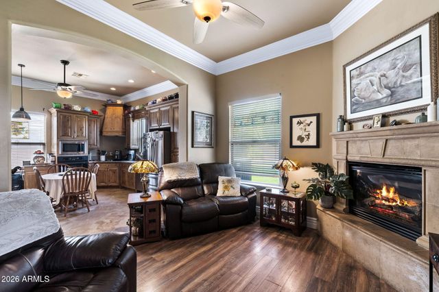 3446 E KNOLL Street, Mesa, AZ 85213