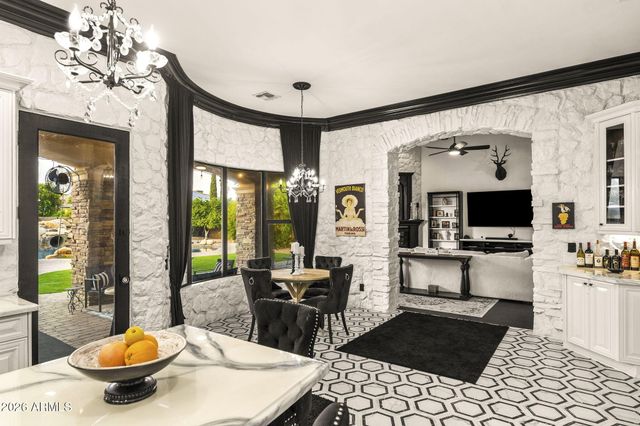 3446 E KNOLL Street, Mesa, AZ 85213