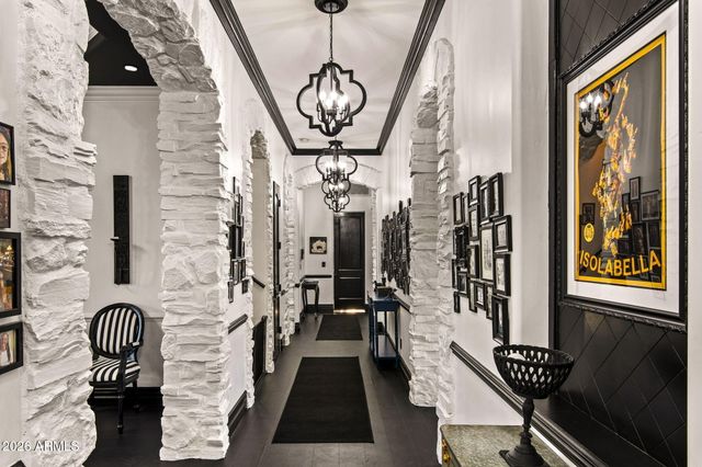 3446 E KNOLL Street, Mesa, AZ 85213