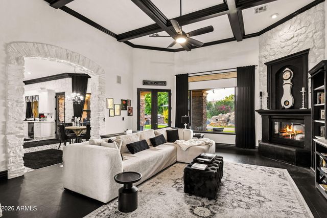 3446 E KNOLL Street, Mesa, AZ 85213