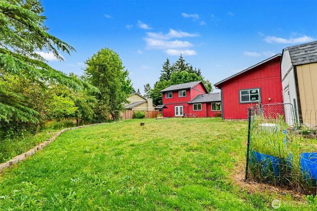 35620 92nd Avenue Court S, Mckenna, WA 98558