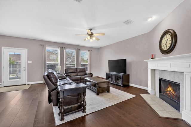 1240 Millers Creek Drive, Prosper, TX 75078