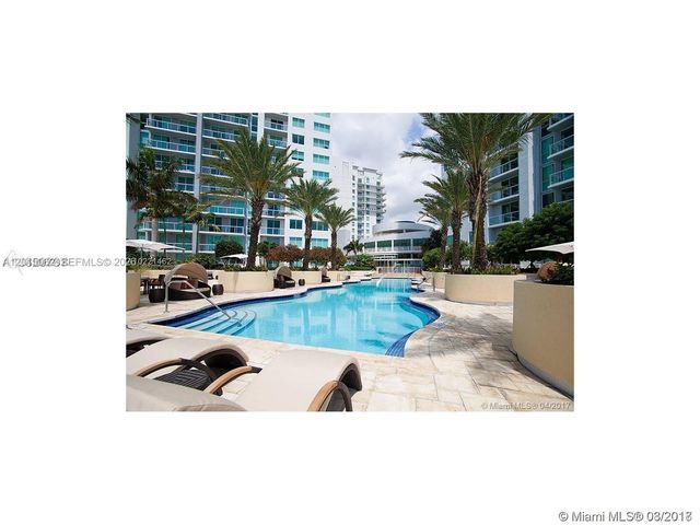 253 NE 2nd St 312, Miami, FL 33132