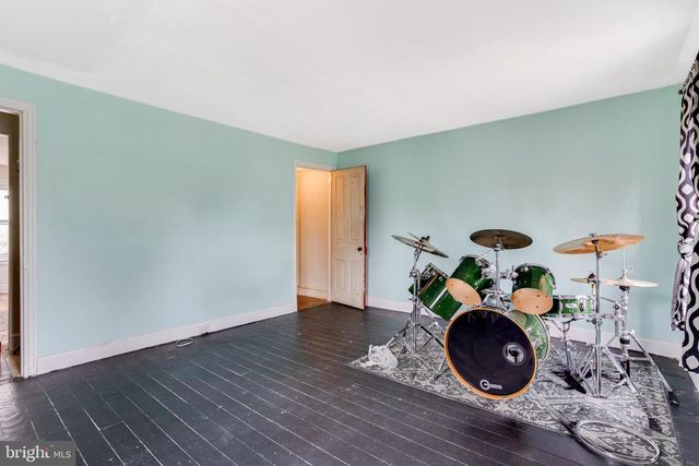 1870 W MARSHALL ST, Eagleville, PA 19403