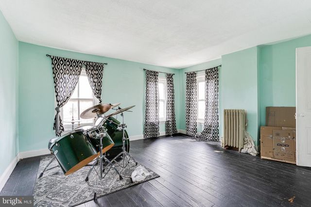 1870 W MARSHALL ST, Eagleville, PA 19403