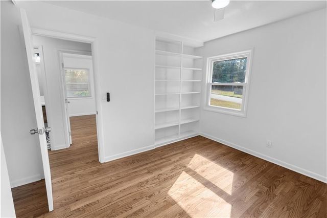 2177 Wakita SE Drive, Marietta, GA 30060