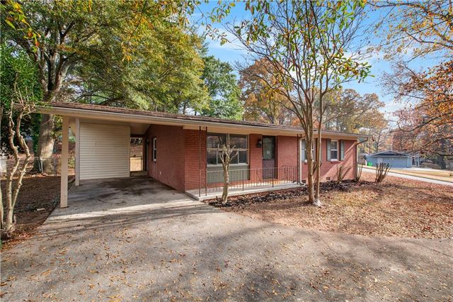 2177 Wakita SE Drive, Marietta, GA 30060