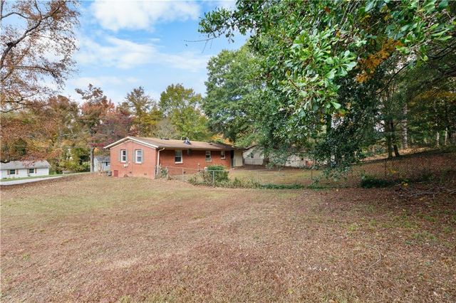 2177 Wakita SE Drive, Marietta, GA 30060