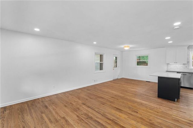 2177 Wakita SE Drive, Marietta, GA 30060