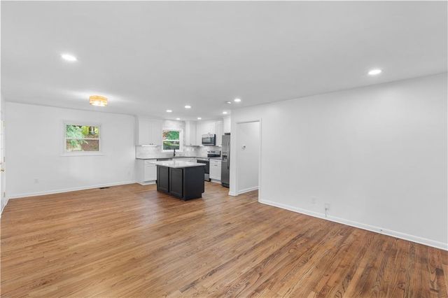 2177 Wakita SE Drive, Marietta, GA 30060