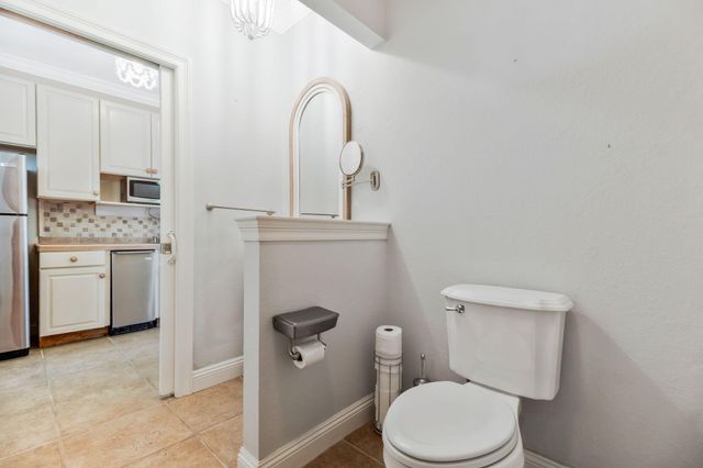 2 Colley Cove Drive, Gulf Breeze, FL 32561