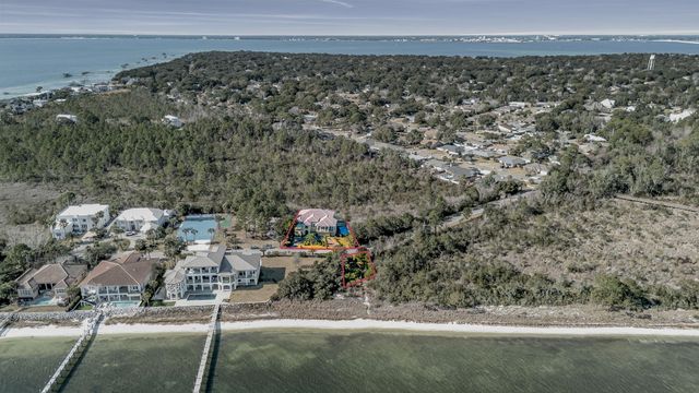 2 Colley Cove Drive, Gulf Breeze, FL 32561