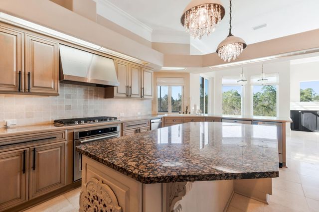 2 Colley Cove Drive, Gulf Breeze, FL 32561