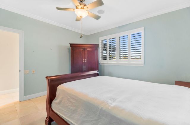 2 Colley Cove Drive, Gulf Breeze, FL 32561