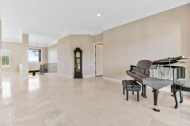 2 Colley Cove Drive, Gulf Breeze, FL 32561