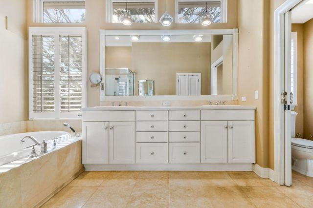 2 Colley Cove Drive, Gulf Breeze, FL 32561