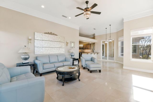 2 Colley Cove Drive, Gulf Breeze, FL 32561