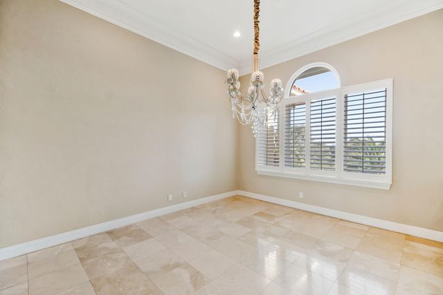 2 Colley Cove Drive, Gulf Breeze, FL 32561