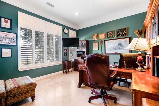 2 Colley Cove Drive, Gulf Breeze, FL 32561