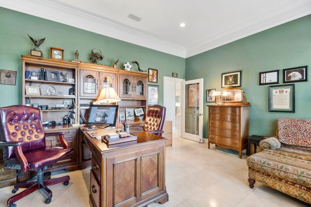 2 Colley Cove Drive, Gulf Breeze, FL 32561