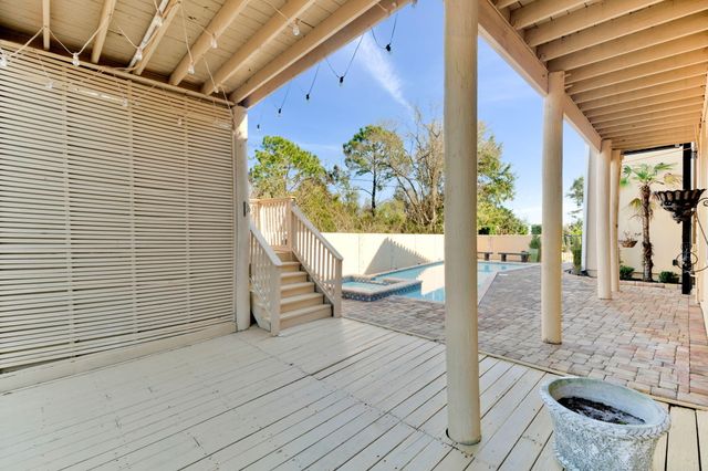 2 Colley Cove Drive, Gulf Breeze, FL 32561