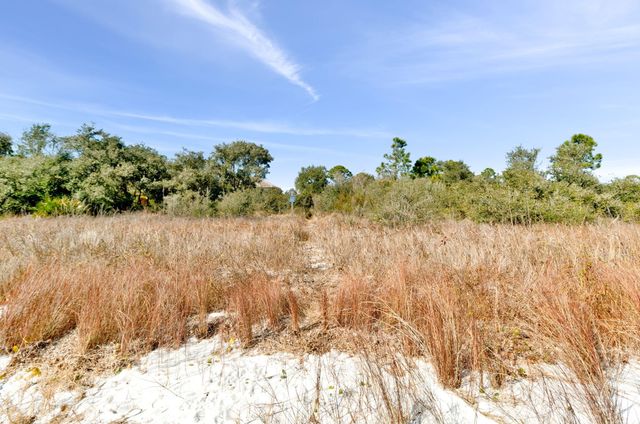 2 Colley Cove Drive, Gulf Breeze, FL 32561