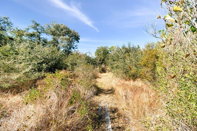 2 Colley Cove Drive, Gulf Breeze, FL 32561