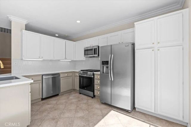 23 Feldspar, Rancho Santa Margarita, CA 92688
