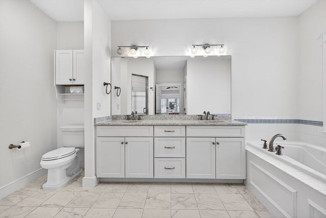7 Del's Way, Braintree, MA 02184