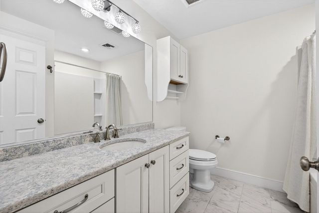 7 Del's Way, Braintree, MA 02184