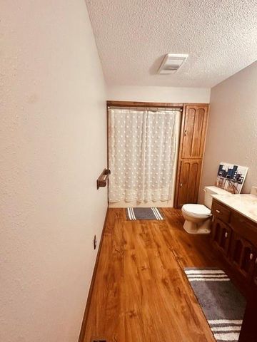 14293 E Quail Road, Nevada, MO 64772