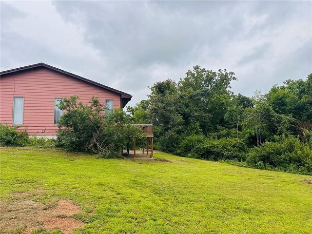 14293 E Quail Road, Nevada, MO 64772