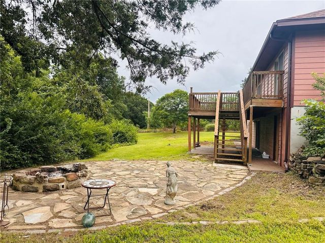 14293 E Quail Road, Nevada, MO 64772