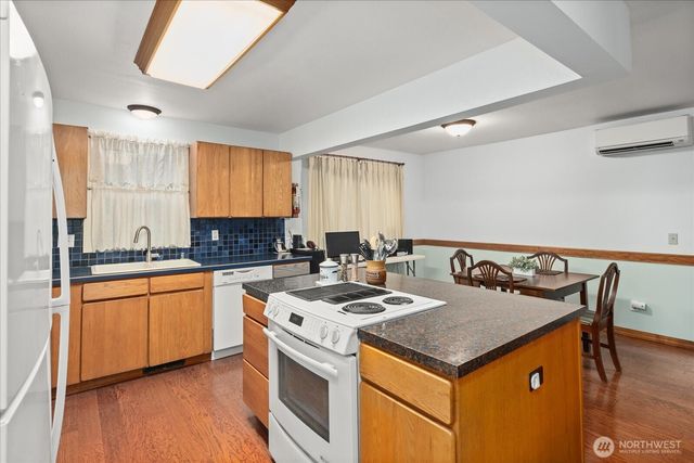 6302 Fleming Street, Everett, WA 98203