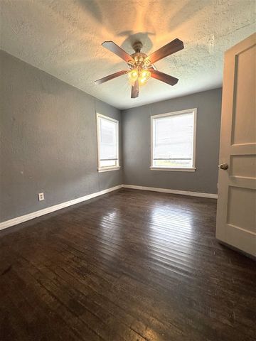 1302 NW Taft Ave, Lawton, OK 73505